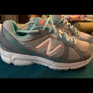 Women’s New Balance running shoe,size 8